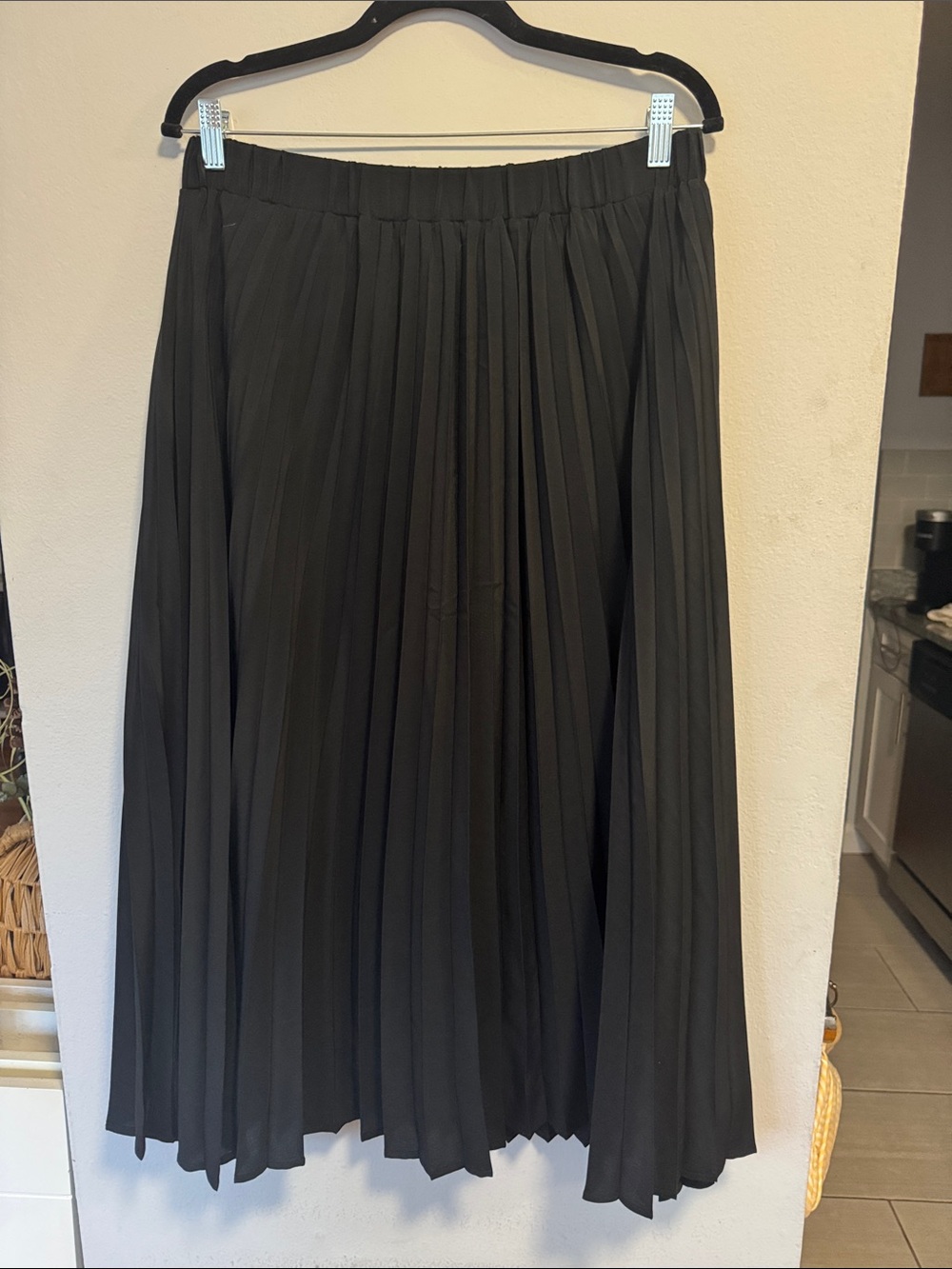 a new day Black Pleated A-Line Midi Skirt